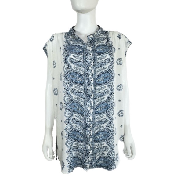 Vince Camuto Blue & White Medallion Print Sleeveless Button Down Blouse - Picture 1 of 6